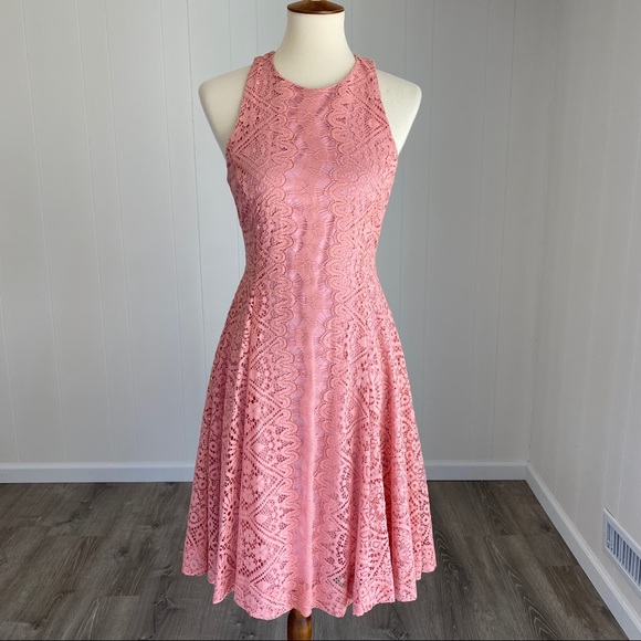 NWOT Erin Featherston High-Neck Pink Lace Dress 2 - Picture 3 of 8
